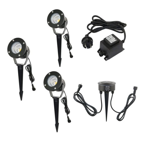 Set of 3 10W warm white garden floodlights IP68 waterproof+twilight switch